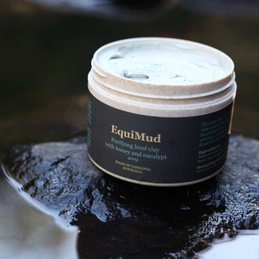 Purifying Hoof Clay by The Equid Apothecary